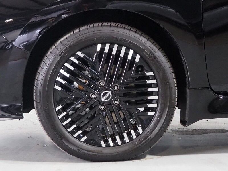 2024 Nissan LEAF SV PLUS *PROPILOT ASSIST, NAVIGATION, 360 VIEW CAMERAS, SAFETY ALERTS, ADAPTIVE CRUISE, HEATED SEATS/STEERING WHEEL, QUICK CHARGE, BLACK ALLOY WHEELS, APPLE CARPLAY Round Rock TX