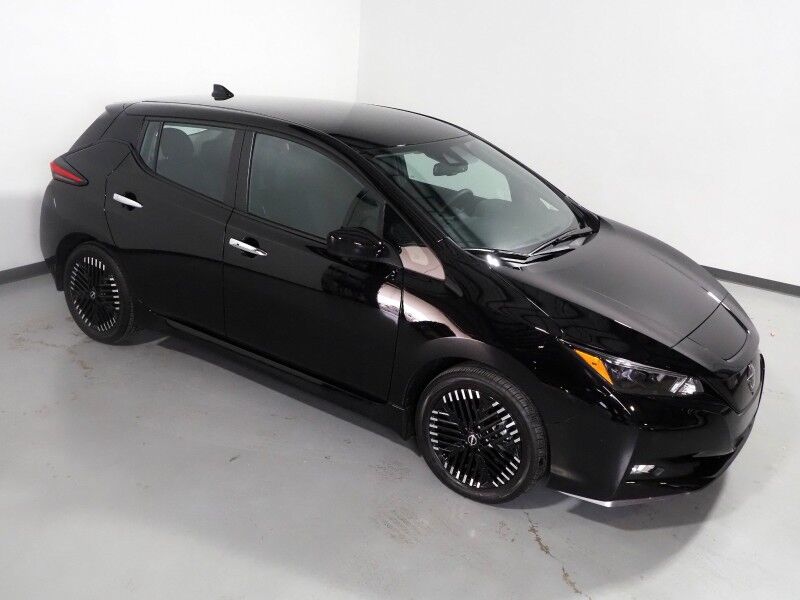 2024 Nissan LEAF SV PLUS *PROPILOT ASSIST, NAVIGATION, 360 VIEW CAMERAS, SAFETY ALERTS, ADAPTIVE CRUISE, HEATED SEATS/STEERING WHEEL, QUICK CHARGE, BLACK ALLOY WHEELS, APPLE CARPLAY Round Rock TX