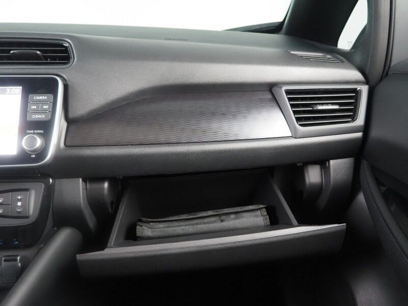 2024 Nissan LEAF SV PLUS *PROPILOT ASSIST, NAVIGATION, 360 VIEW CAMERAS, SAFETY ALERTS, ADAPTIVE CRUISE, HEATED SEATS/STEERING WHEEL, QUICK CHARGE, BLACK ALLOY WHEELS, APPLE CARPLAY Round Rock TX