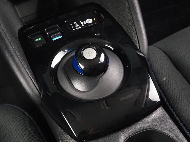 2024 Nissan LEAF SV PLUS *PROPILOT ASSIST, NAVIGATION, 360 VIEW CAMERAS, SAFETY ALERTS, ADAPTIVE CRUISE, HEATED SEATS/STEERING WHEEL, QUICK CHARGE, BLACK ALLOY WHEELS, APPLE CARPLAY Round Rock TX