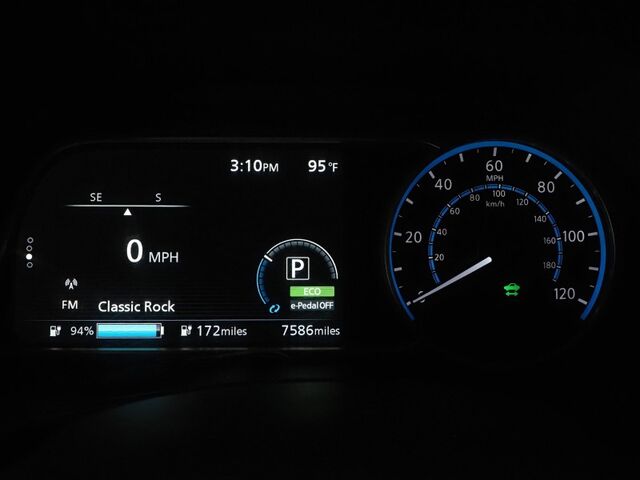 2024 Nissan LEAF SV PLUS *PROPILOT ASSIST, NAVIGATION, 360 VIEW CAMERAS, SAFETY ALERTS, ADAPTIVE CRUISE, HEATED SEATS/STEERING WHEEL, QUICK CHARGE, BLACK ALLOY WHEELS, APPLE CARPLAY Round Rock TX