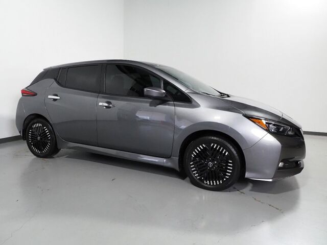 2024 Nissan LEAF SV PLUS *PROPILOT ASSIST, NAVIGATION, 360 VIEW CAMERAS, SAFETY ALERTS, ADAPTIVE CRUISE, HEATED SEATS/STEERING WHEEL, QUICK CHARGE, BLACK ALLOY WHEELS, APPLE CARPLAY Round Rock TX