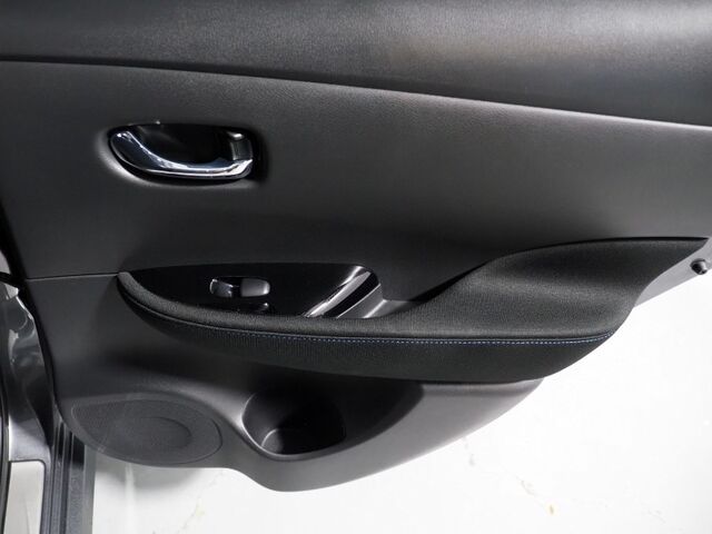 2024 Nissan LEAF SV PLUS *PROPILOT ASSIST, NAVIGATION, 360 VIEW CAMERAS, SAFETY ALERTS, ADAPTIVE CRUISE, HEATED SEATS/STEERING WHEEL, QUICK CHARGE, BLACK ALLOY WHEELS, APPLE CARPLAY Round Rock TX