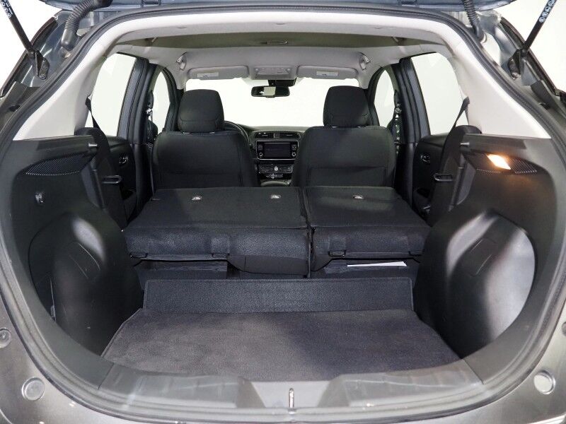 2024 Nissan LEAF SV PLUS *PROPILOT ASSIST, NAVIGATION, 360 VIEW CAMERAS, SAFETY ALERTS, ADAPTIVE CRUISE, HEATED SEATS/STEERING WHEEL, QUICK CHARGE, BLACK ALLOY WHEELS, APPLE CARPLAY Round Rock TX