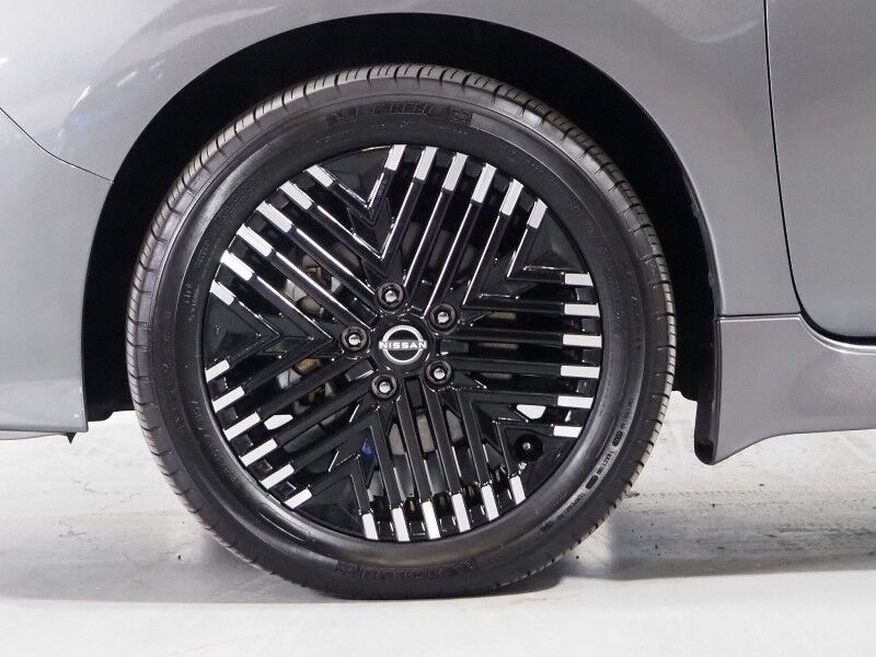 2024 Nissan LEAF SV PLUS *PROPILOT ASSIST, NAVIGATION, 360 VIEW CAMERAS, SAFETY ALERTS, ADAPTIVE CRUISE, HEATED SEATS/STEERING WHEEL, QUICK CHARGE, BLACK ALLOY WHEELS, APPLE CARPLAY Round Rock TX