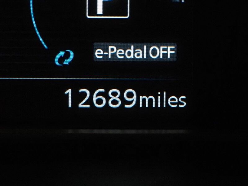 2024 Nissan LEAF SV PLUS *PROPILOT ASSIST, NAVIGATION, 360 VIEW CAMERAS, SAFETY ALERTS, ADAPTIVE CRUISE, HEATED SEATS/STEERING WHEEL, QUICK CHARGE, BLACK ALLOY WHEELS, APPLE CARPLAY Round Rock TX