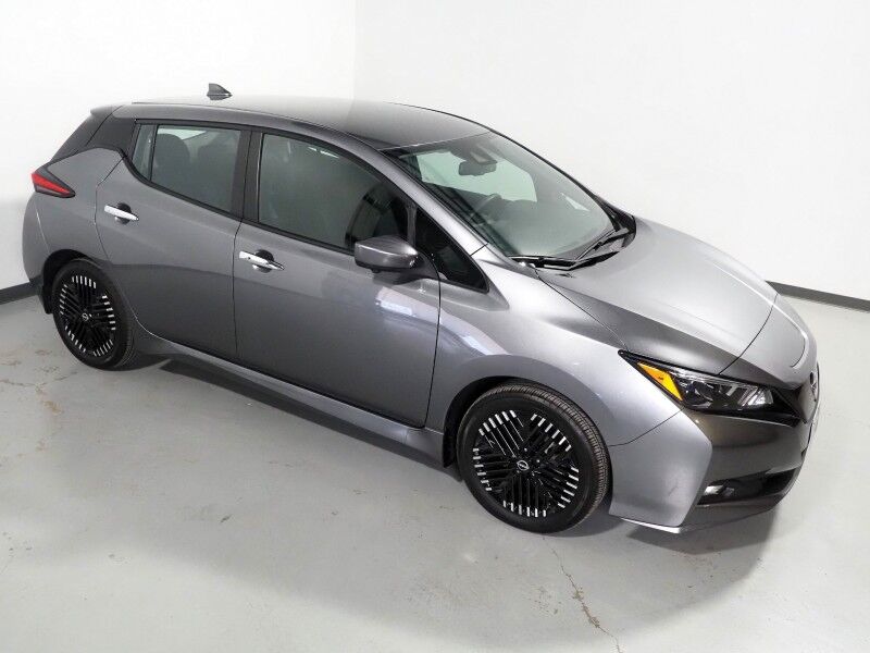 2024 Nissan LEAF SV PLUS *PROPILOT ASSIST, NAVIGATION, 360 VIEW CAMERAS, SAFETY ALERTS, ADAPTIVE CRUISE, HEATED SEATS/STEERING WHEEL, QUICK CHARGE, BLACK ALLOY WHEELS, APPLE CARPLAY Round Rock TX