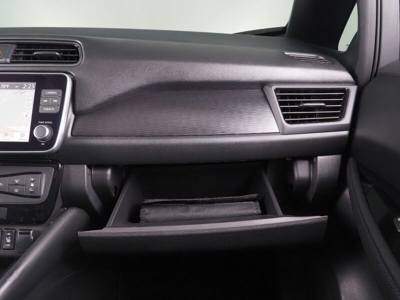 2024 Nissan LEAF SV PLUS *PROPILOT ASSIST, NAVIGATION, 360 VIEW CAMERAS, SAFETY ALERTS, ADAPTIVE CRUISE, HEATED SEATS/STEERING WHEEL, QUICK CHARGE, BLACK ALLOY WHEELS, APPLE CARPLAY Round Rock TX