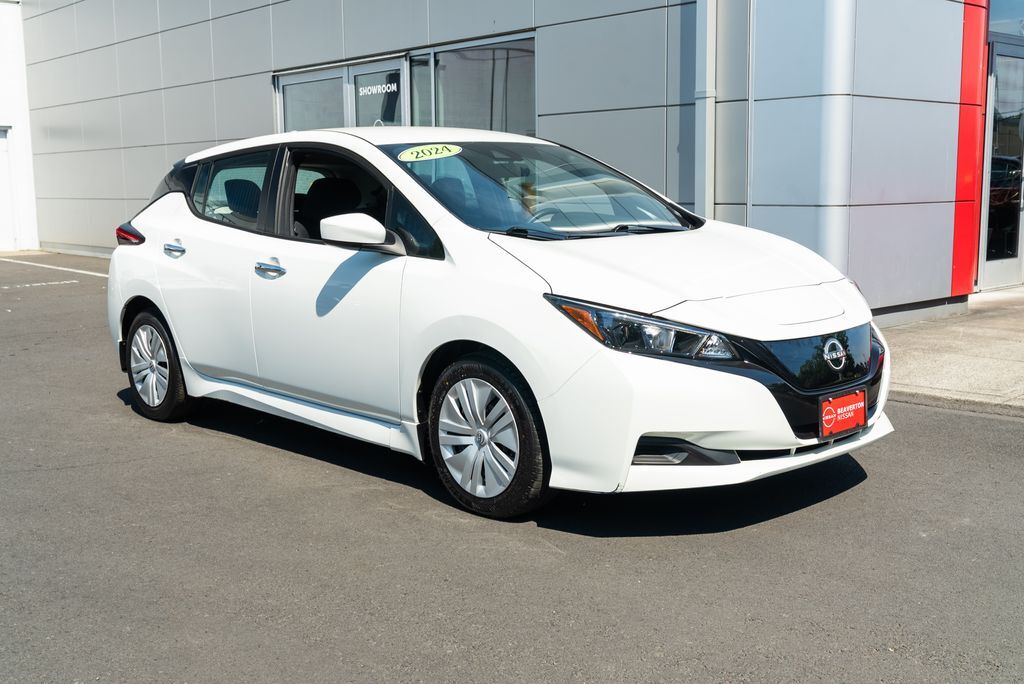 2024 Nissan Leaf S