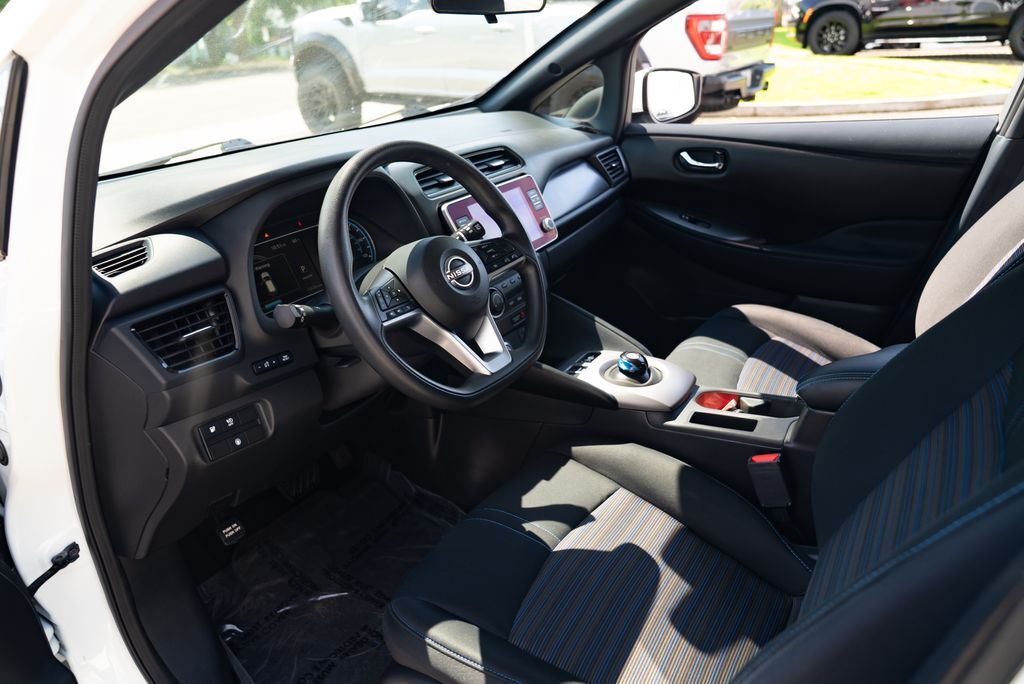 2024 Nissan Leaf S Beaverton OR