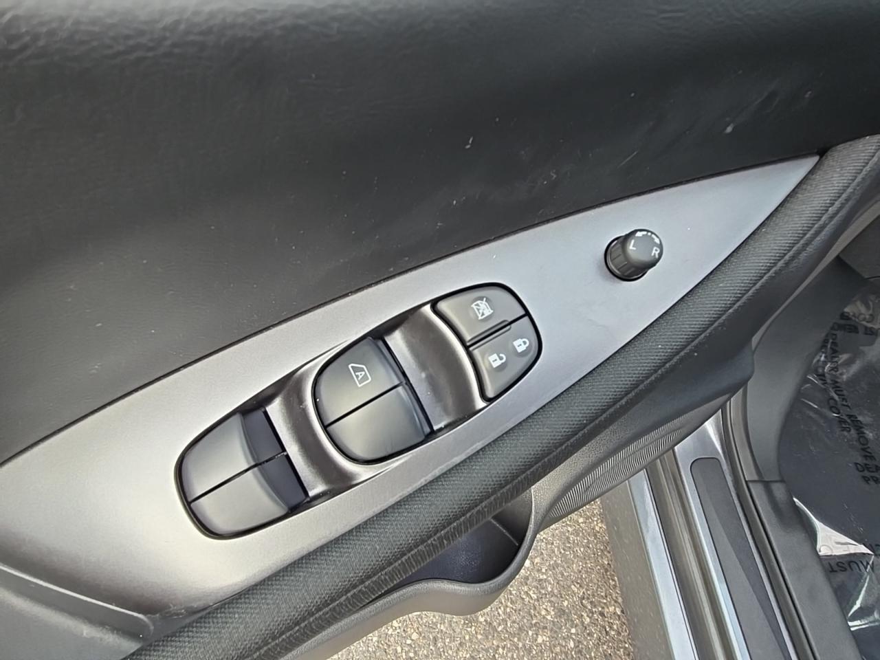 2024 Nissan Leaf S Glen Burnie MD