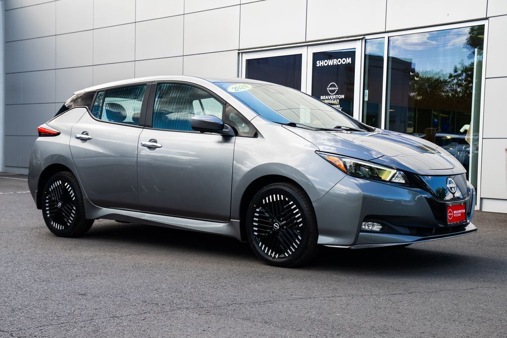 2024 Nissan Leaf SV Plus