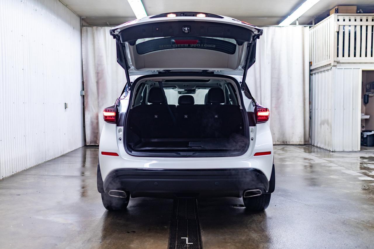 2024 Nissan Murano AWD SL Midnight Edition Leather Roof Nav BCam Red Deer AB