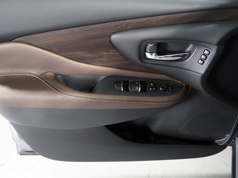 2024 Nissan Murano Platinum AWD *NAVIGATION, ADAPTIVE CRUISE, SAFETY ALERTS, 360 VIEW CAMERAS, PANORAMA MOONROOF, LEATHER, CLIMATE SEATS, HEATED STEERING, REMOTE START, BOSE, ANDROID & APPLE Round Rock TX