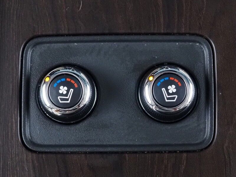 2024 Nissan Murano Platinum *NAVIGATION, ADAPTIVE CRUISE, SAFETY ALERTS, 360 VIEW CAMERAS, PANORAMA MOONROOF, LEATHER, CLIMATE SEATS, HEATED STEERING, REMOTE START, BOSE, ANDROID & APPLE Round Rock TX