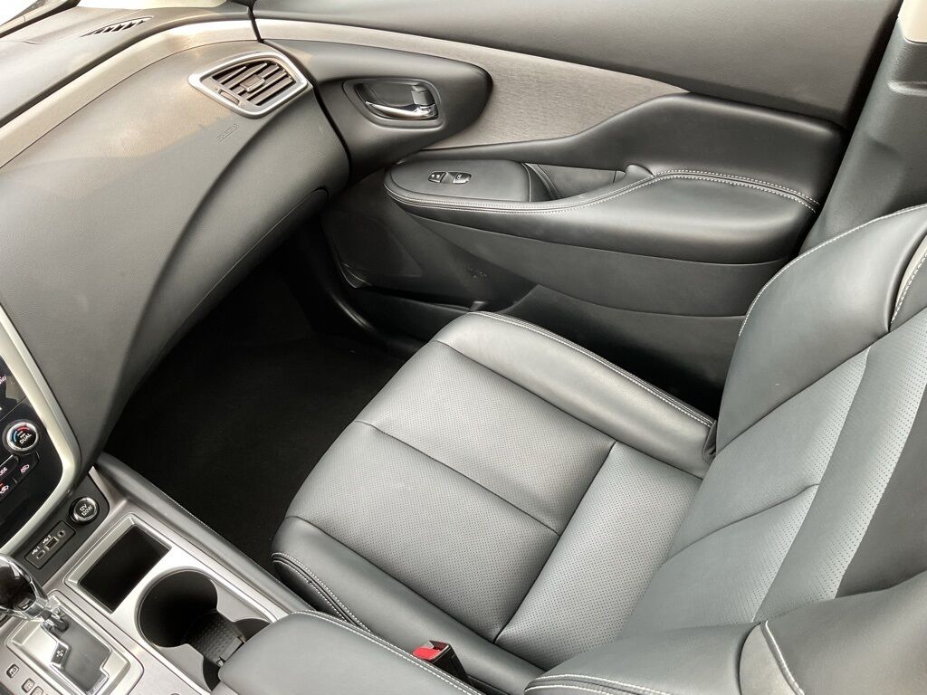 2024 Nissan Murano SL Duluth MN