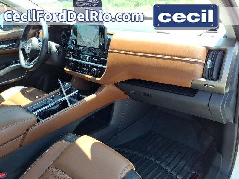 2024 Nissan Pathfinder Platinum Del Rio TX