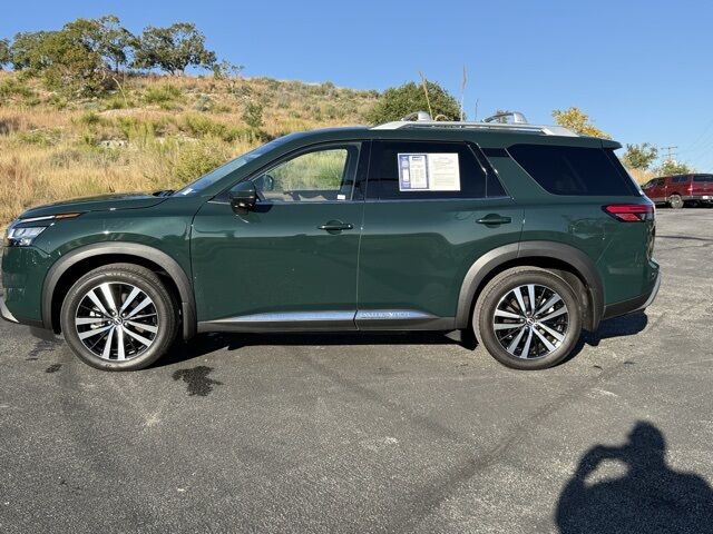 2024 Nissan Pathfinder Platinum Kerrville TX