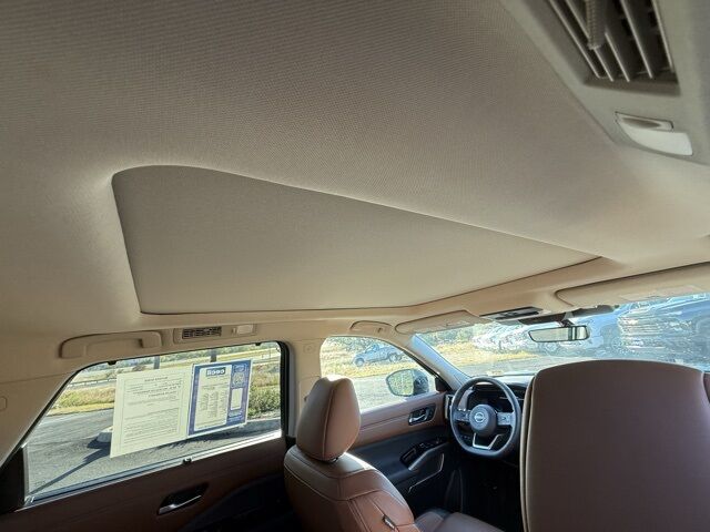 2024 Nissan Pathfinder Platinum Kerrville TX