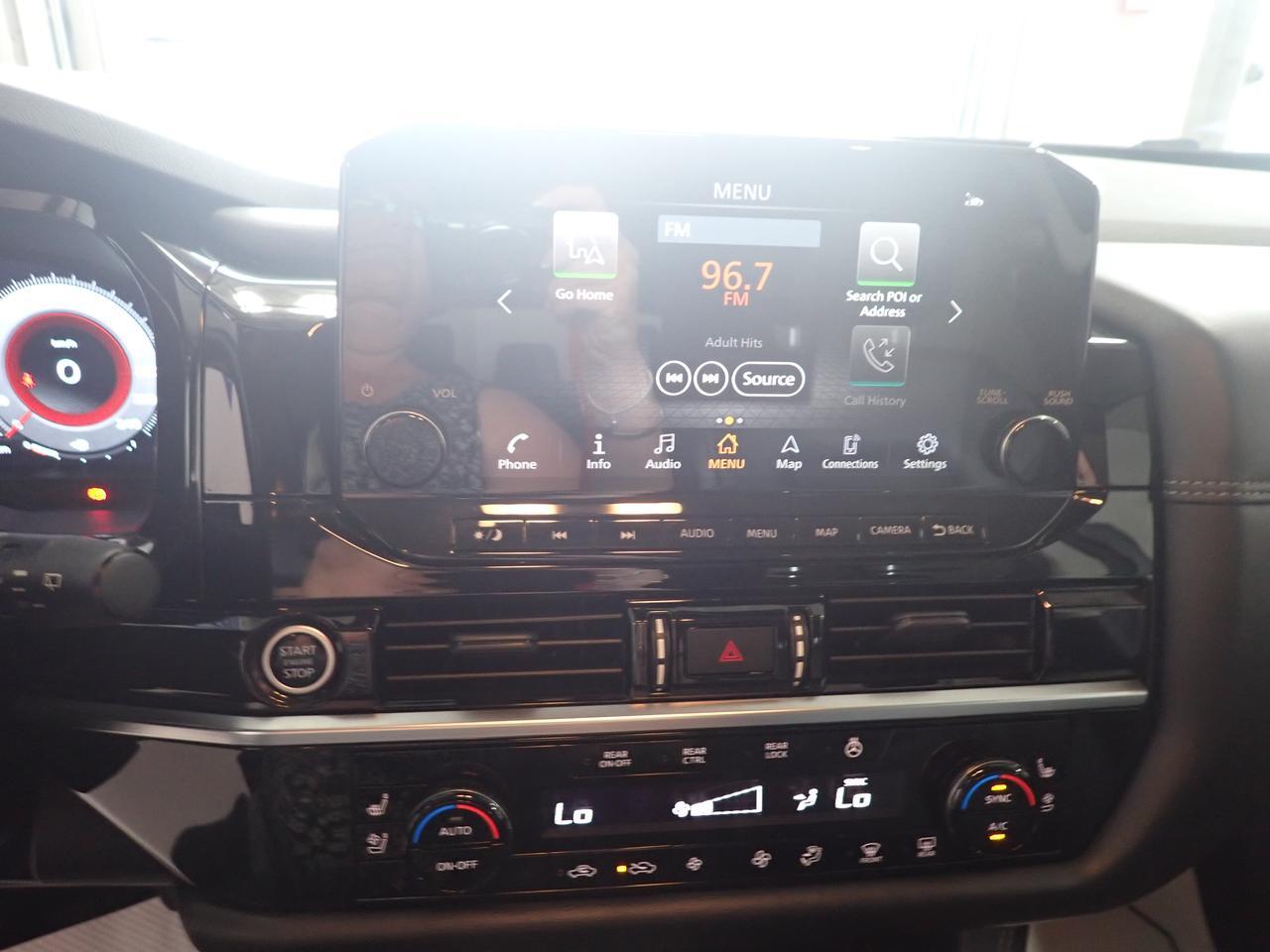 2024 Nissan Pathfinder Platinum 4WD LEATHER NAVI SUNROOF 7 PASS Listowel ON