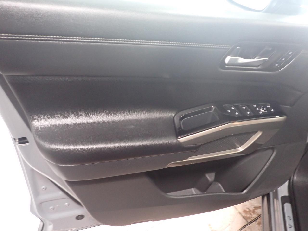2024 Nissan Pathfinder Platinum 4WD LEATHER NAVI SUNROOF 7 PASS Listowel ON