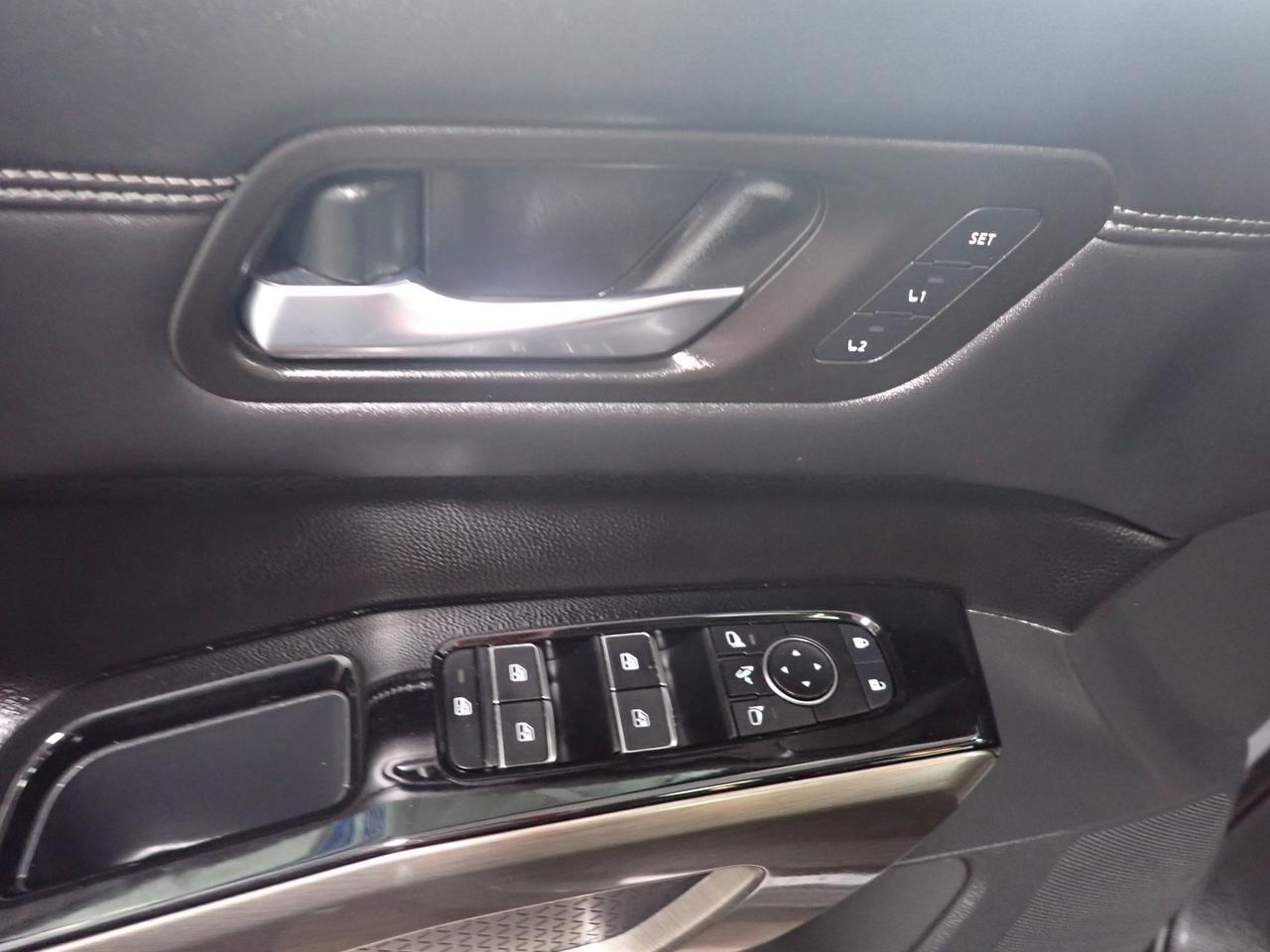 2024 Nissan Pathfinder Platinum 4WD LEATHER NAVI SUNROOF 7 PASS Listowel ON