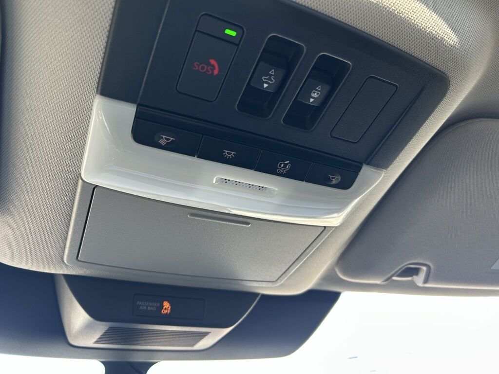 2024 Nissan Pathfinder Platinum Crestwood KY