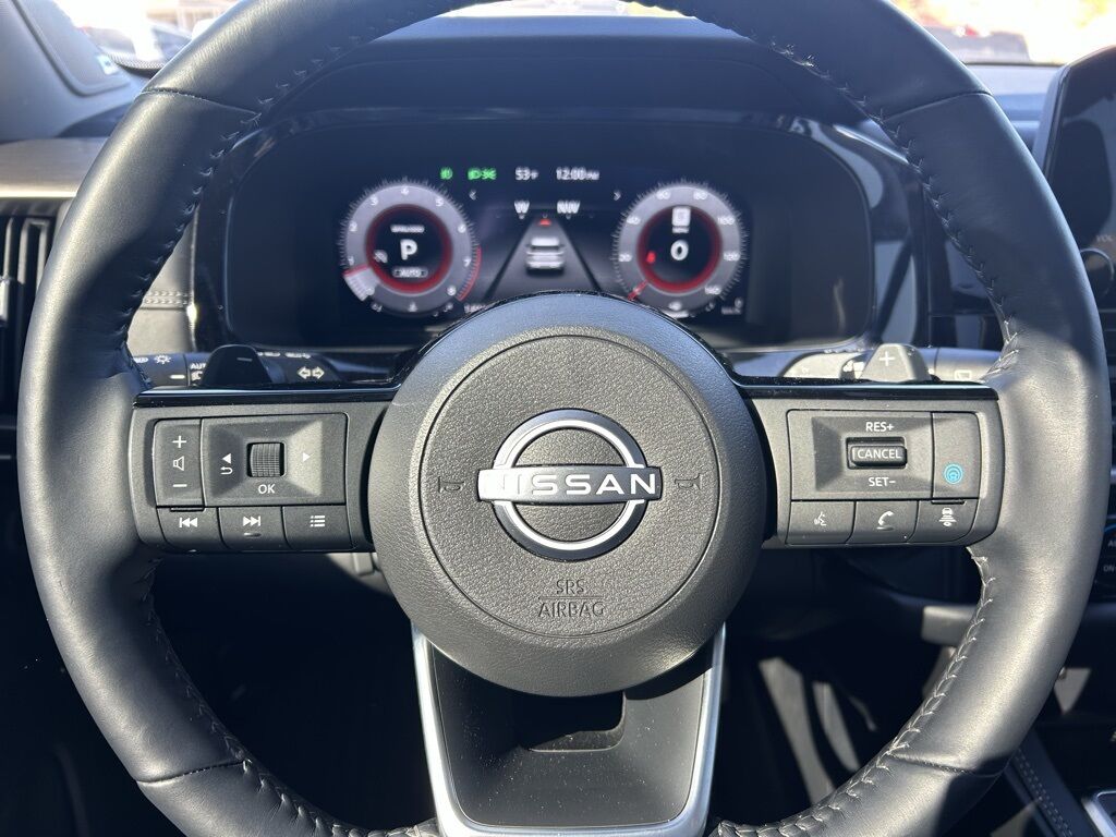 2024 Nissan Pathfinder Platinum Crestwood KY