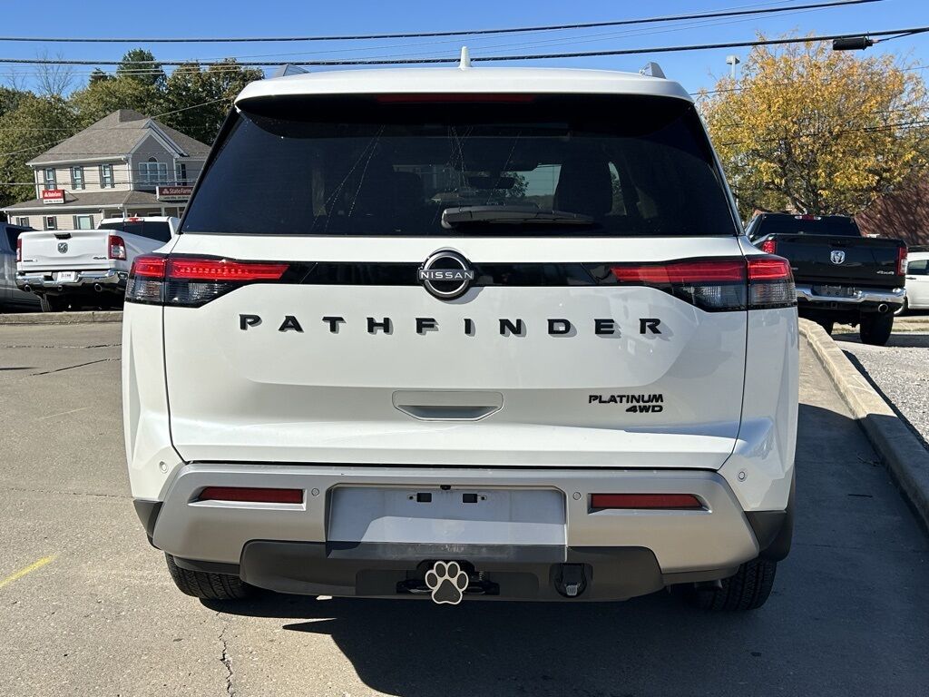 2024 Nissan Pathfinder Platinum Crestwood KY