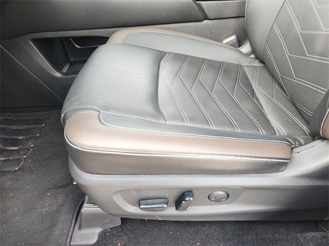 2024 Nissan Pathfinder Platinum Grapevine TX