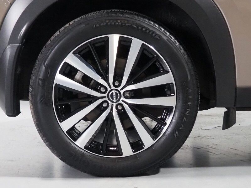 2024 Nissan Pathfinder Platinum *HEADS-UP DISPLAY, NAVIGATION, ADAPTIVE CRUISE, SAFETY ALERTS, 360 VIEW CAMERAS, COLOR TOUCHSCREEN, PANORAMA MOONROOF, LEATHER, CLIMATE SEATS, HEATED STEERING, 2ND ROW CAPTAIN'S, BOSE, WIRELESS CHARGING, ANDROID & APPLE Round Rock TX