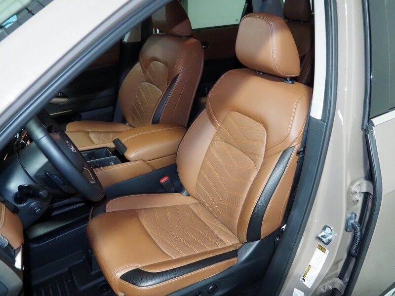 2024 Nissan Pathfinder Platinum *HEADS-UP DISPLAY, NAVIGATION, PROPILOT ASSIST, ADAPTIVE CRUISE, SAFETY ALERTS, 360 VIEW CAMERAS, PANORAMA MOONROOF, SEMI-ANILINE LEATHER, HEATED SEATS/STEERING, 2ND ROW CAPTAIN'S, REMOTE START, BOSE, WIRELESS CHARGING Round Rock TX