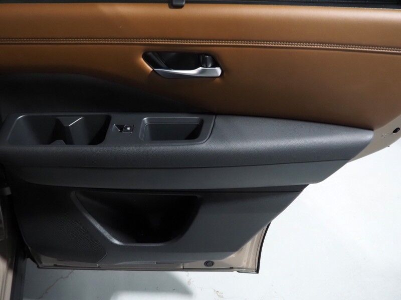 2024 Nissan Pathfinder Platinum *HEADS-UP DISPLAY, NAVIGATION, PROPILOT ASSIST, ADAPTIVE CRUISE, SAFETY ALERTS, 360 VIEW CAMERAS, PANORAMA MOONROOF, SEMI-ANILINE LEATHER, HEATED SEATS/STEERING, 2ND ROW CAPTAIN'S, REMOTE START, BOSE, WIRELESS CHARGING Round Rock TX