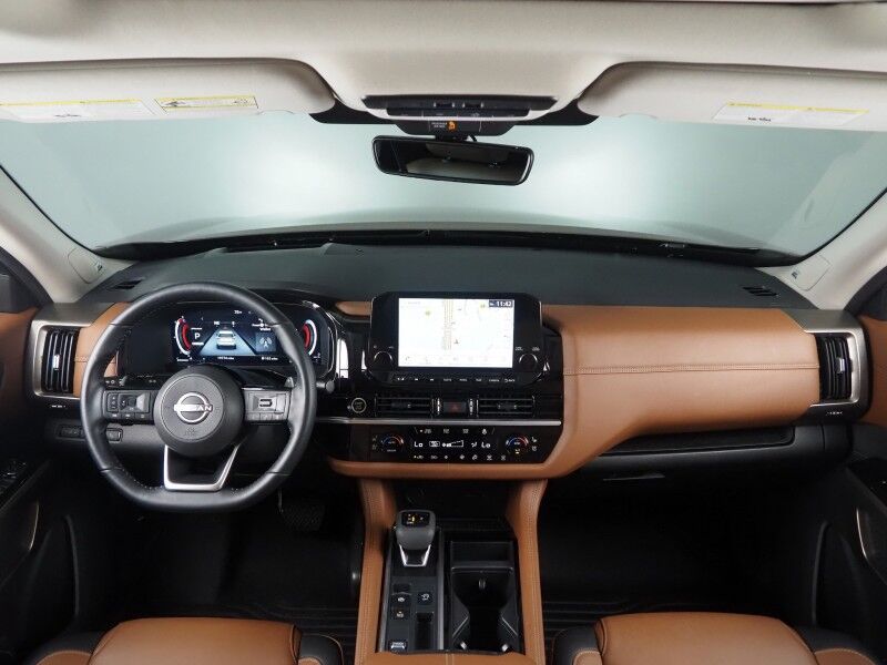 2024 Nissan Pathfinder Platinum *HEADS-UP DISPLAY, NAVIGATION, PROPILOT ASSIST, ADAPTIVE CRUISE, SAFETY ALERTS, 360 VIEW CAMERAS, PANORAMA MOONROOF, SEMI-ANILINE LEATHER, HEATED SEATS/STEERING, 2ND ROW CAPTAIN'S, REMOTE START, BOSE, WIRELESS CHARGING Round Rock TX