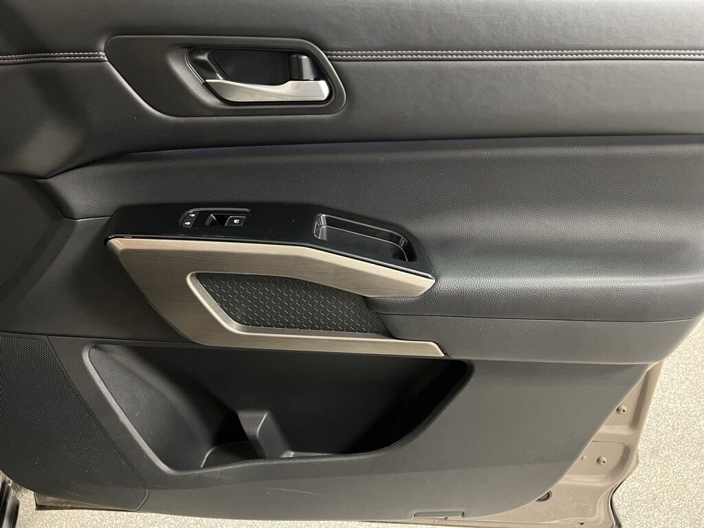 2024 Nissan Pathfinder Platinum Loveland CO