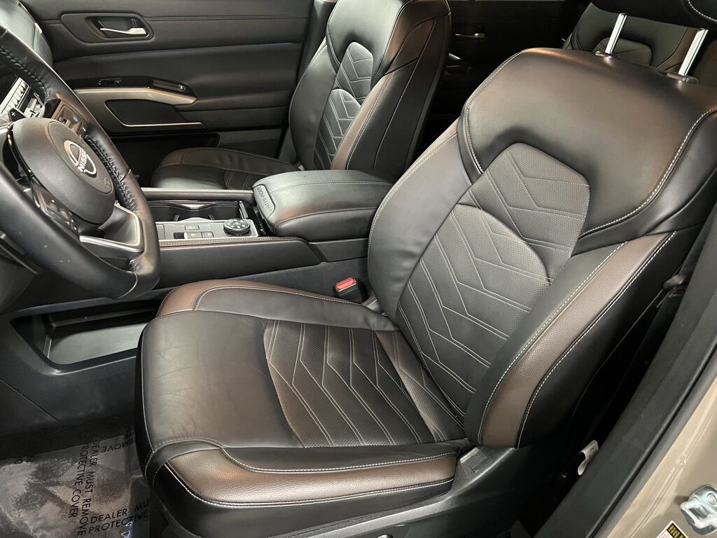 2024 Nissan Pathfinder Platinum Loveland CO