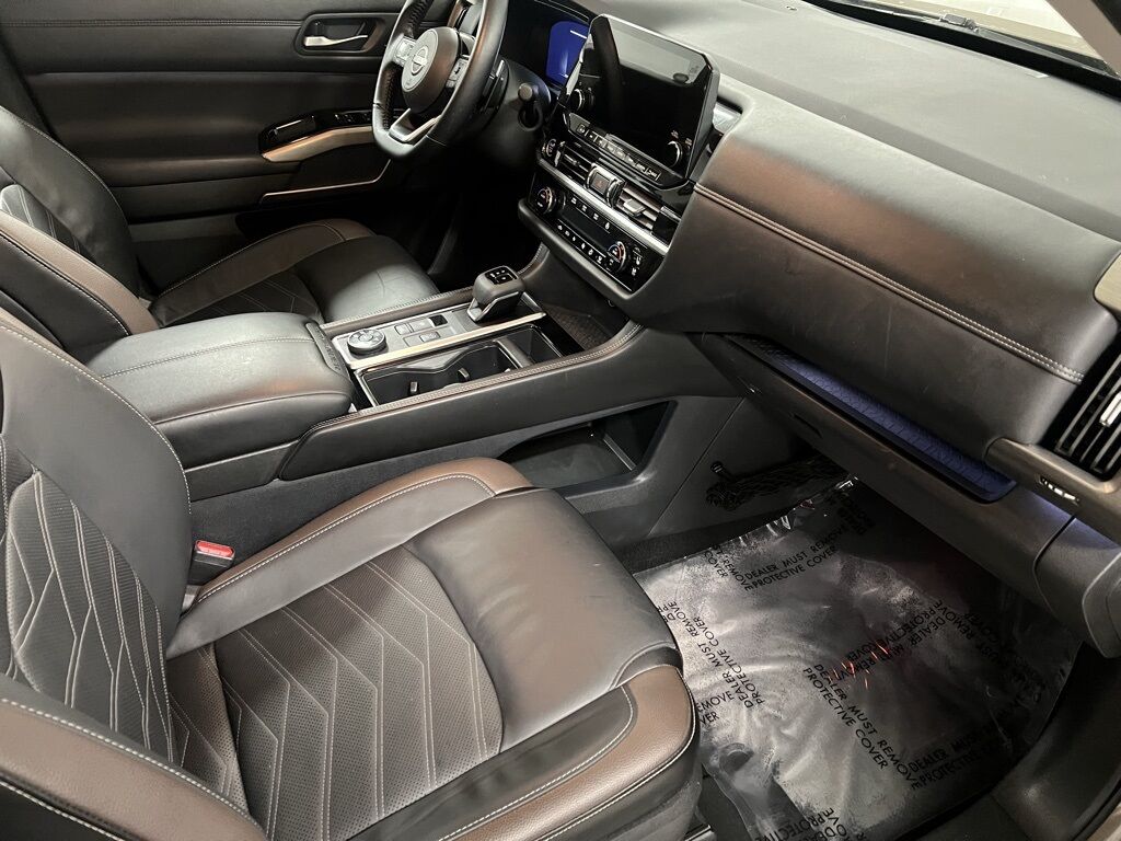 2024 Nissan Pathfinder Platinum Loveland CO
