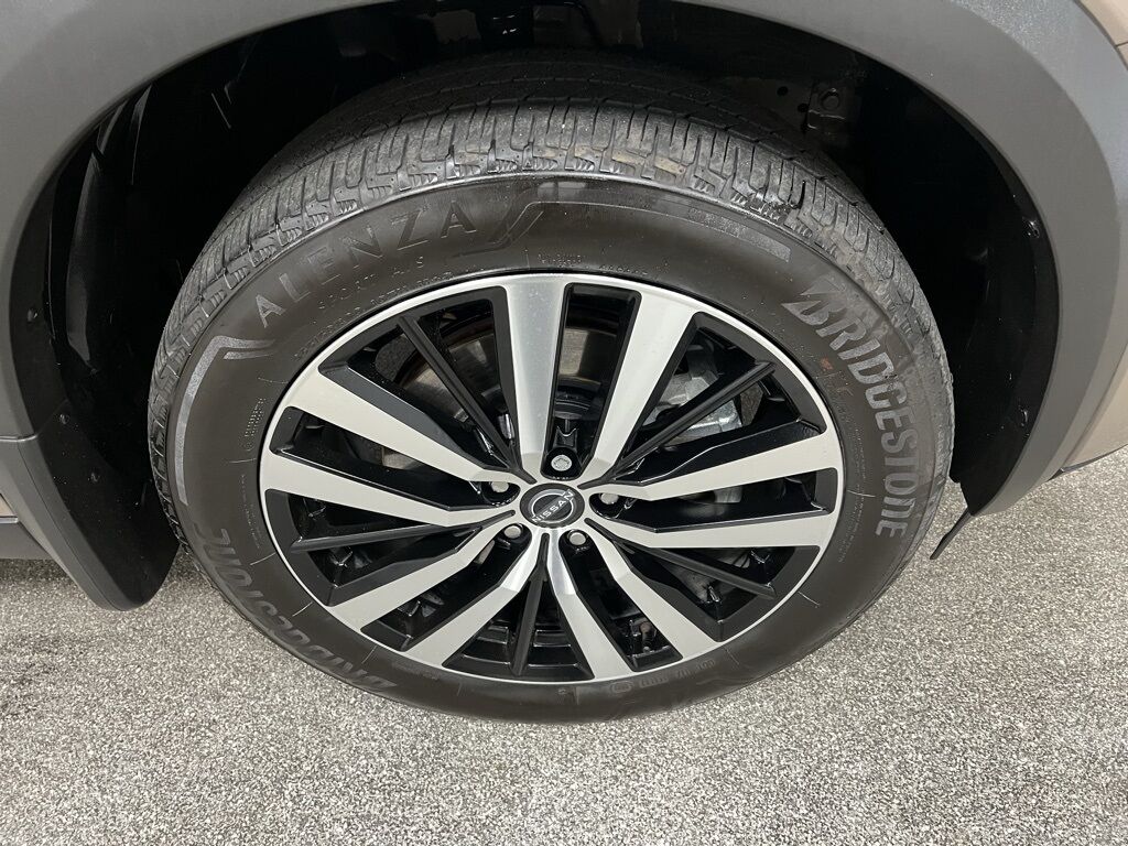 2024 Nissan Pathfinder Platinum Loveland CO