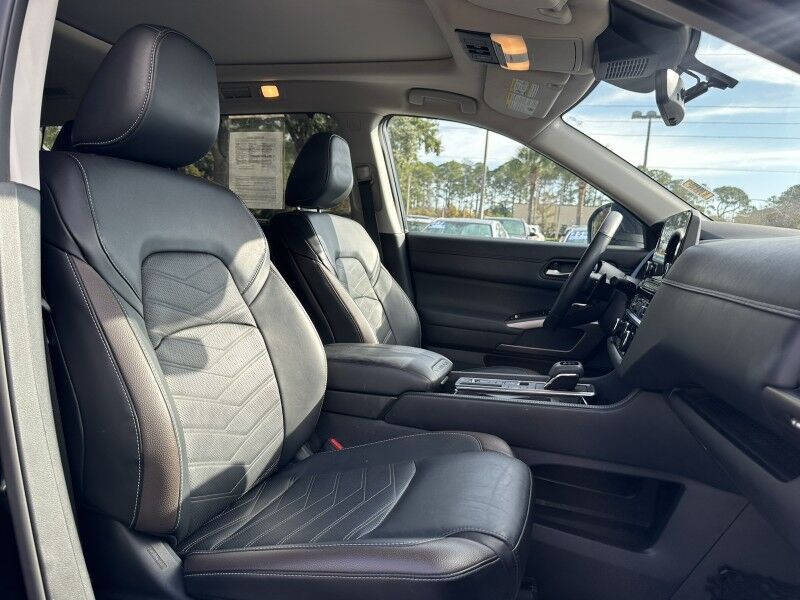 2024 Nissan Pathfinder Platinum Jacksonville FL