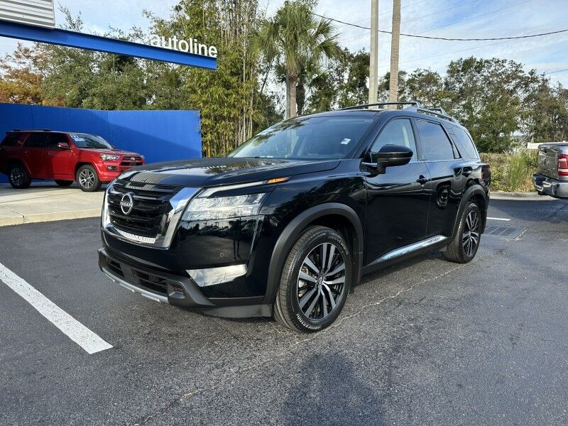 2024 Nissan Pathfinder Platinum