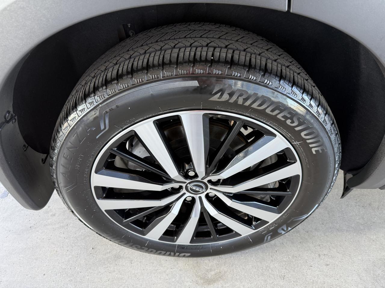 2024 Nissan Pathfinder Platinum Knoxville TN