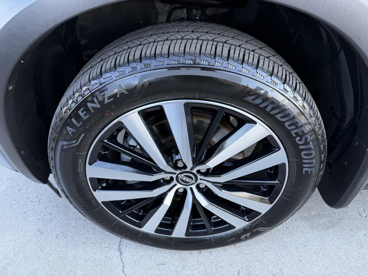 2024 Nissan Pathfinder Platinum Knoxville TN