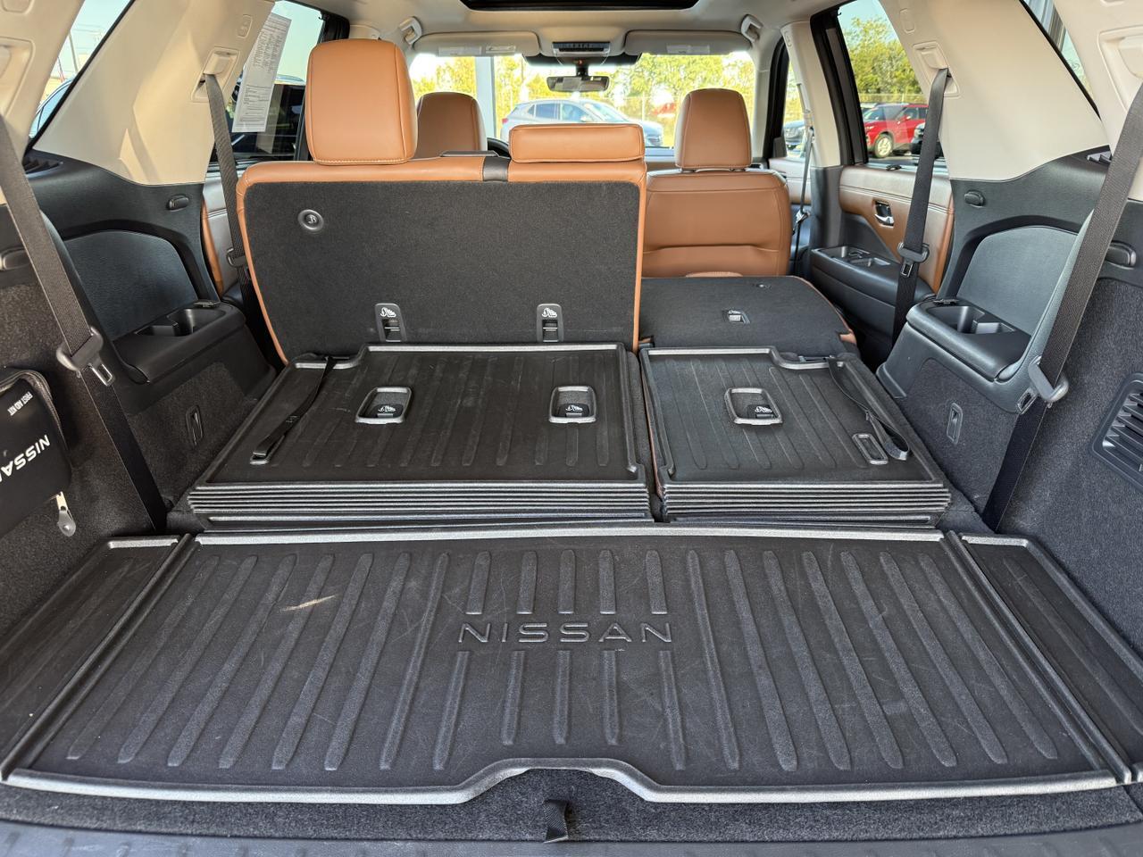 2024 Nissan Pathfinder Platinum Knoxville TN