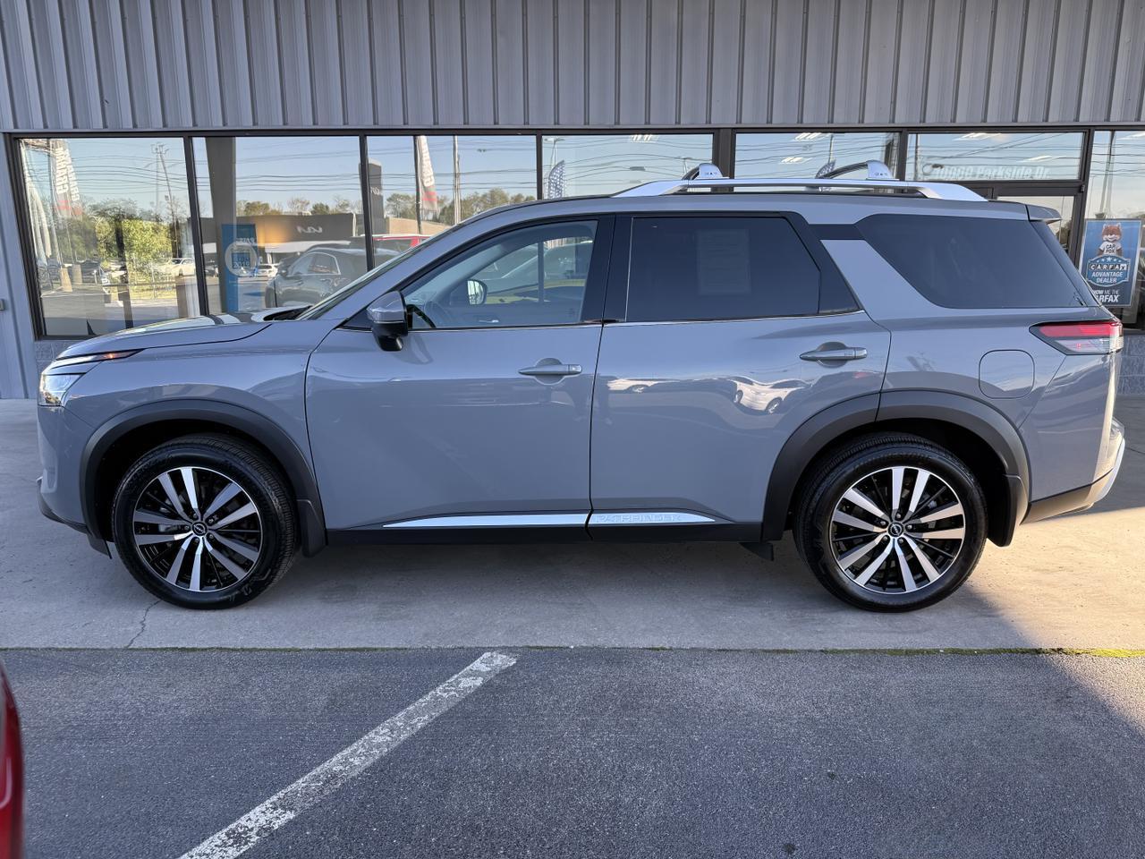 2024 Nissan Pathfinder Platinum Knoxville TN