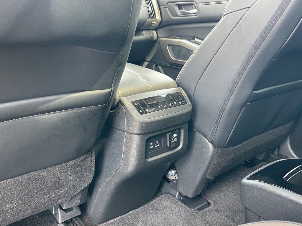 2024 Nissan Pathfinder Platinum Oak Ridge TN