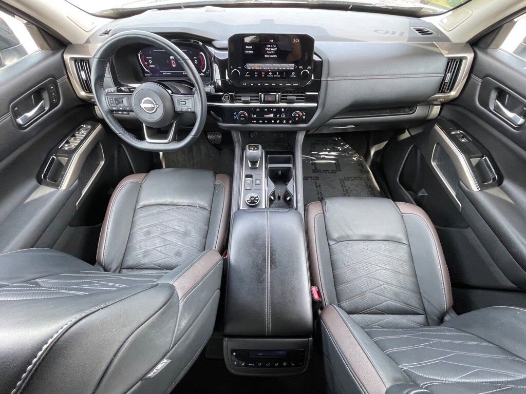 2024 Nissan Pathfinder Platinum Oak Ridge TN