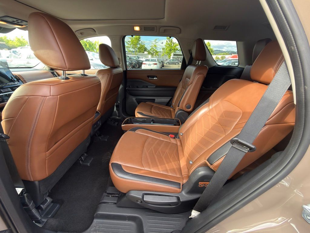 2024 Nissan Pathfinder Platinum Beaverton OR