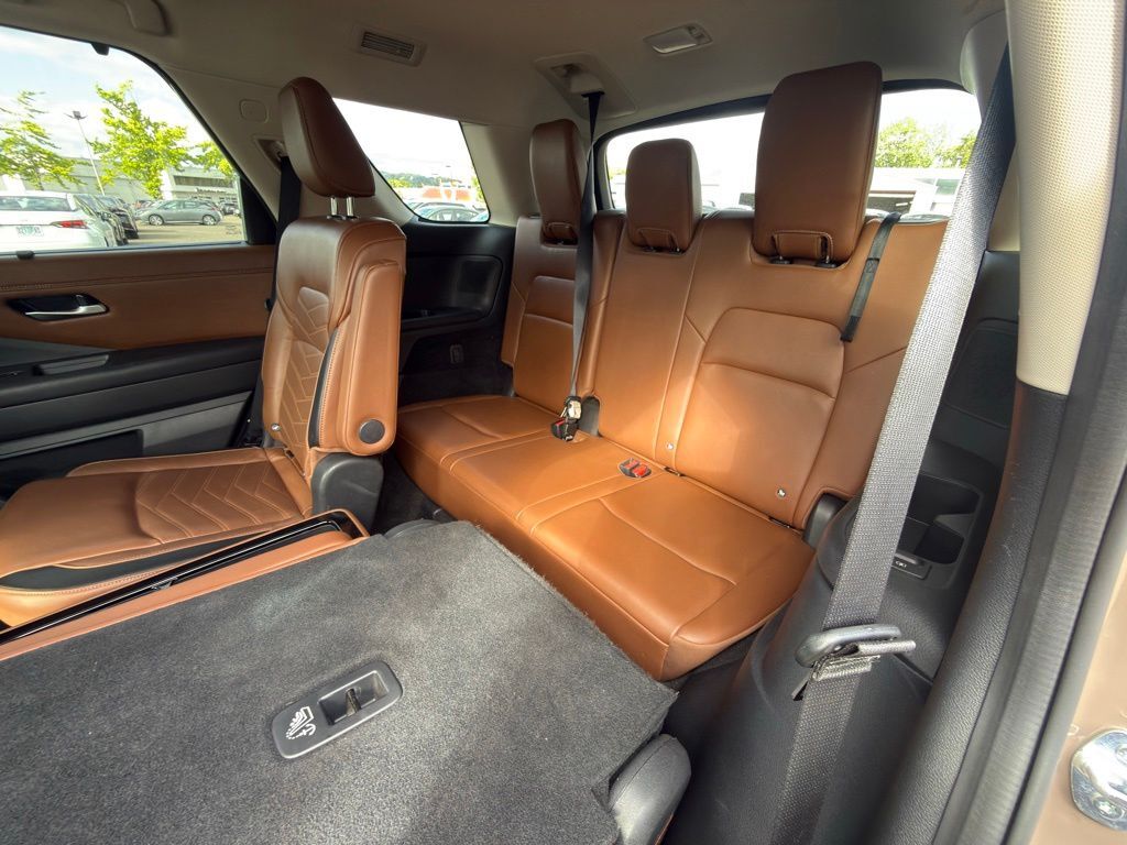 2024 Nissan Pathfinder Platinum Beaverton OR