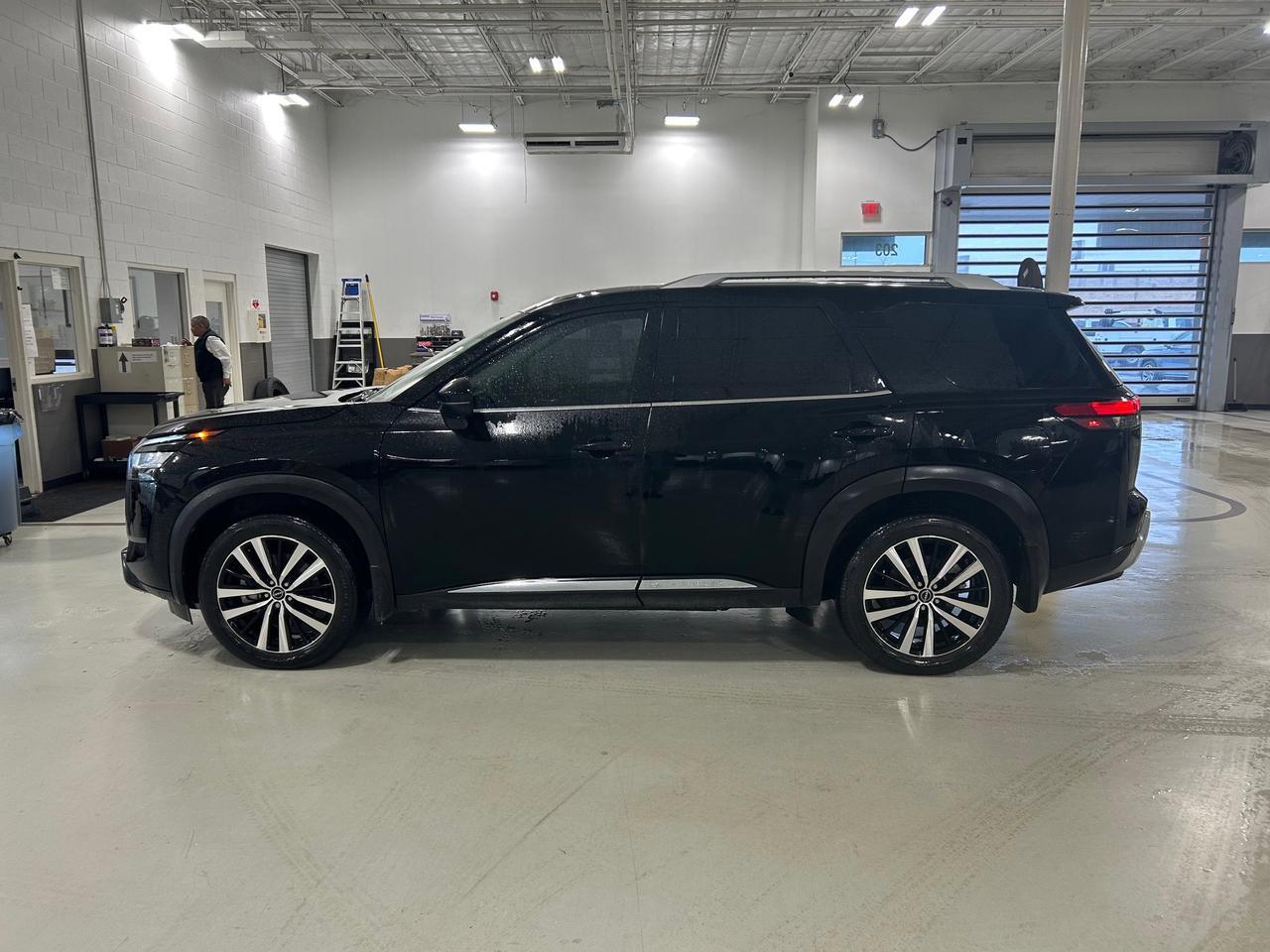 2024 Nissan Pathfinder Platinum New Braunfels TX