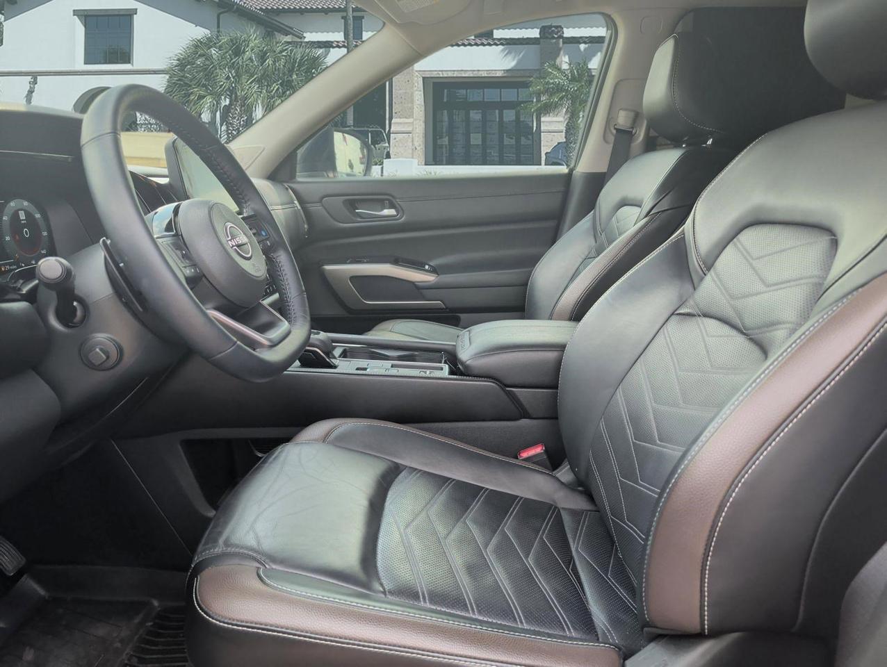 2024 Nissan Pathfinder Platinum San Juan TX